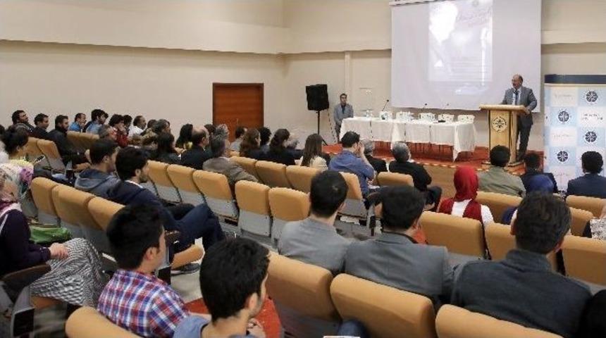 Ar&uuml;&rsquo;de T&uuml;m Y&ouml;nleri İle Necip Fazıl Konuşuldu