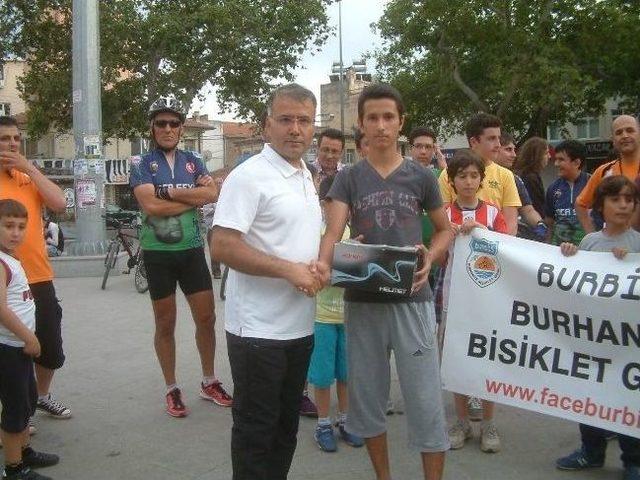 Burhaniye’de Bisikletli Sağlık Yaşam Gezisi