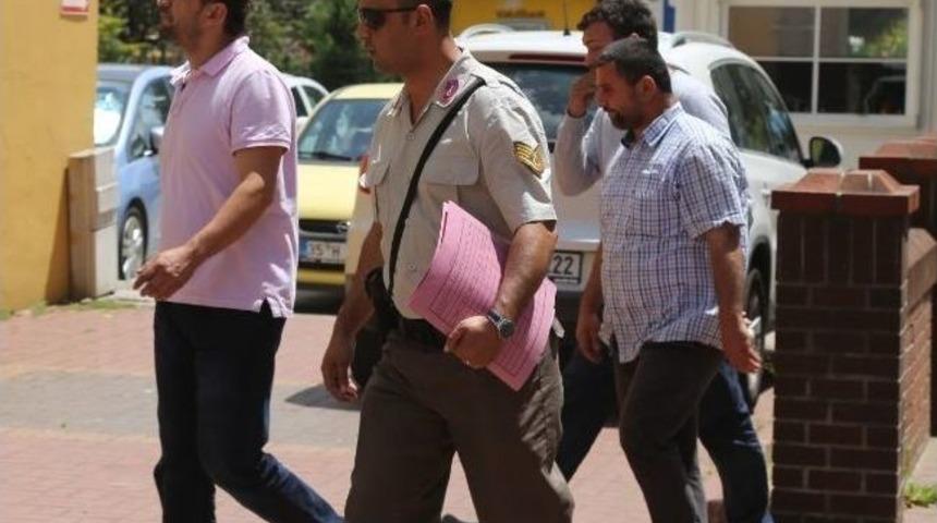 İş Makinesiyle Define Ararken Jandarmaya Yakalandılar