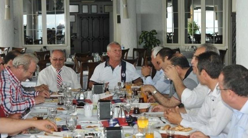 Altınordu Y&ouml;netimi Kahvaltıda Buluştu