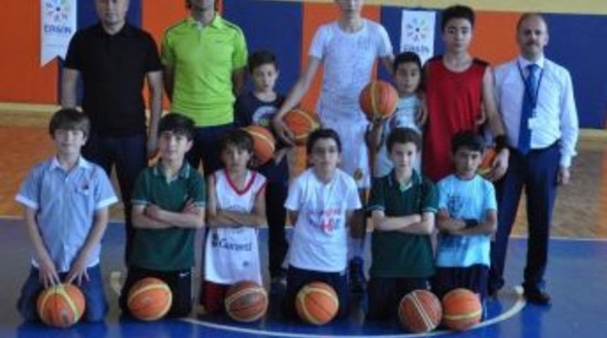 Yozgat &Ouml;zel Ergin Koleji 12 Dev Adam Spor Okulu İle Milli Takıma Sporcu Yetiştirecek