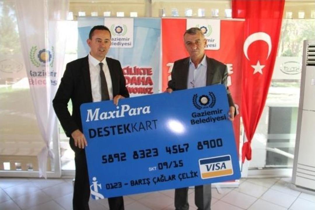 Gaziemir'de Başkan Şenol'dan "destek Kart"