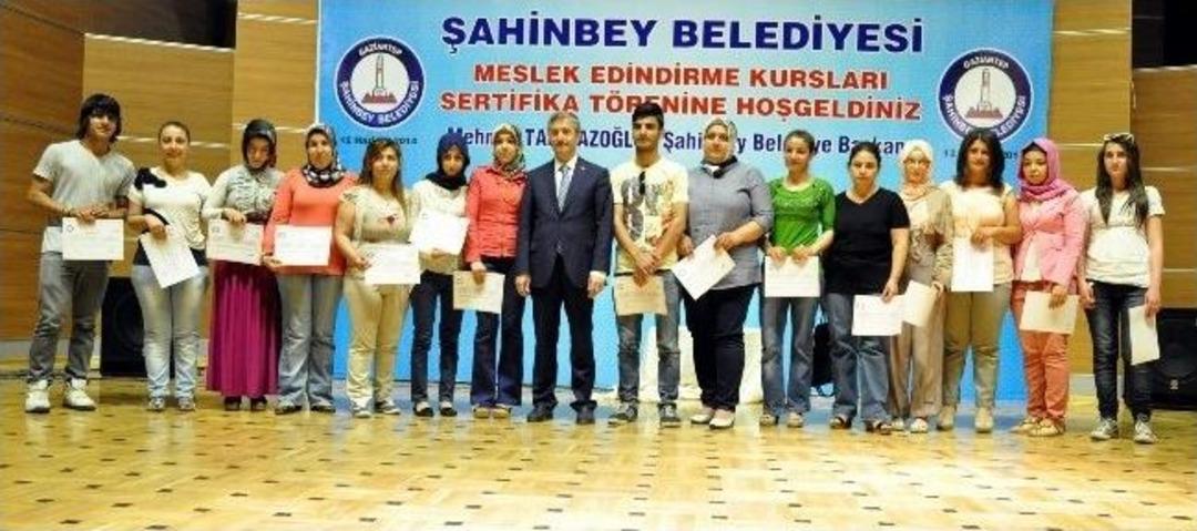 Şahinbey Belediyesi, 21 Bin 737 Sertifika Verdi