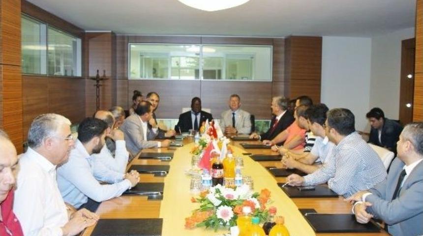 Menemenli İşadamlarına Uganda Daveti