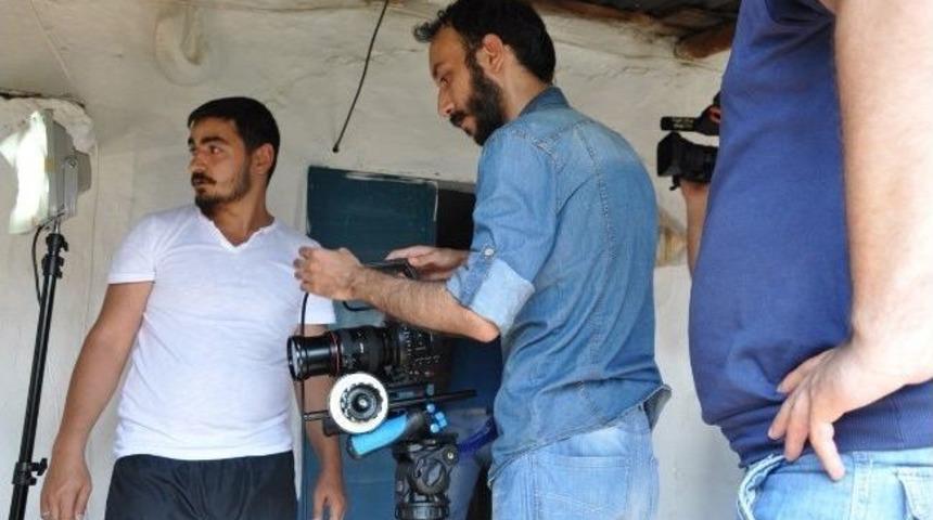 İsimsiz Film'in &Ccedil;ekimlerine Kazıklı'da Başlandı