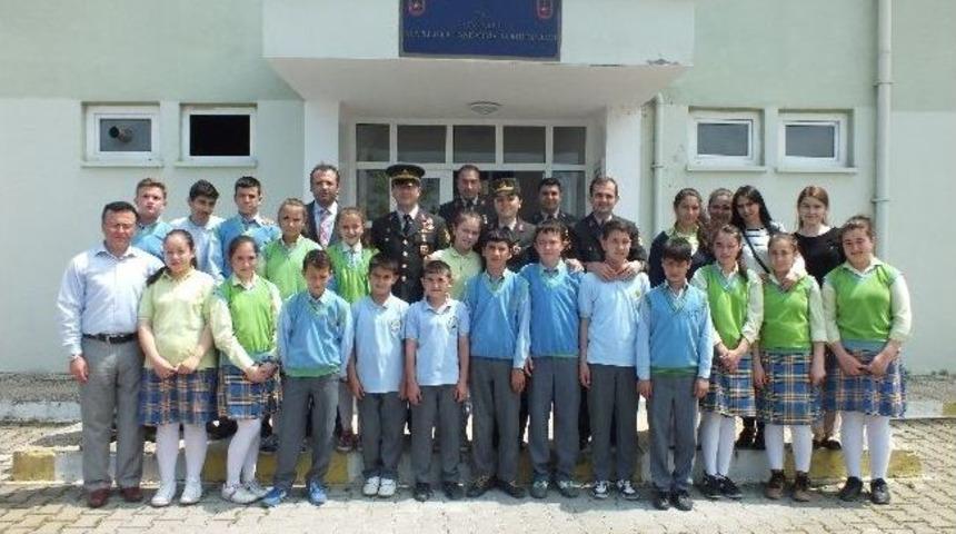 &Ouml;ğrencilerden Jandarma&rsquo;ya Ziyaret
