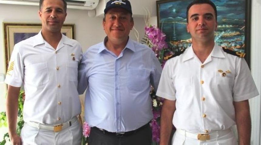 &Ccedil;anakkale Kahramanı Nusret, Dikili'de