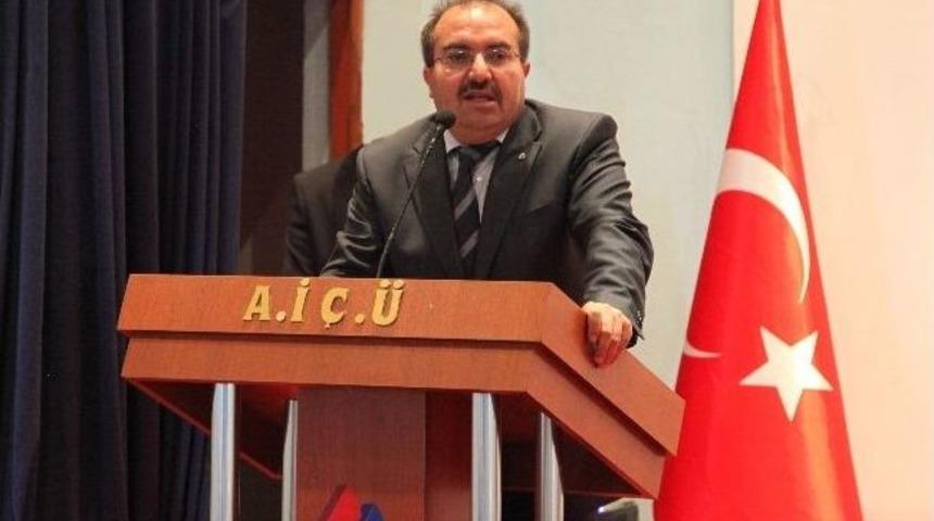 İbrahim &Ccedil;e&ccedil;en &Uuml;niversitesi&rsquo;nde Deprem Konferansı