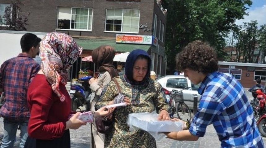 Gen&ccedil;lik Merkezinden Berat Kandili Lokumu