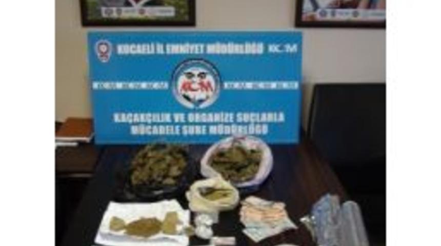 Sokak Satıcılarına Operasyon: 24 G&ouml;zaltı