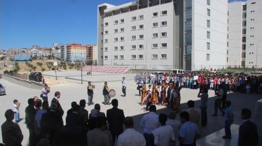 Kilis&rsquo;te 32 Bin &Ouml;ğrenci Karne Aldı