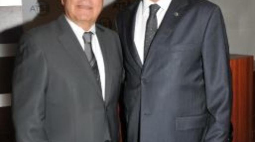 Atso Kemer Temsilciliği&rsquo;nde Bayrak Devri