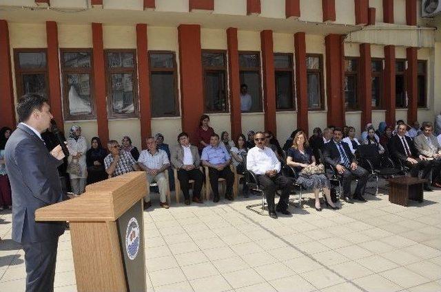 Dilovası Halk Eğitim Sergisi A&ccedil;ılışı Yapıldı 1