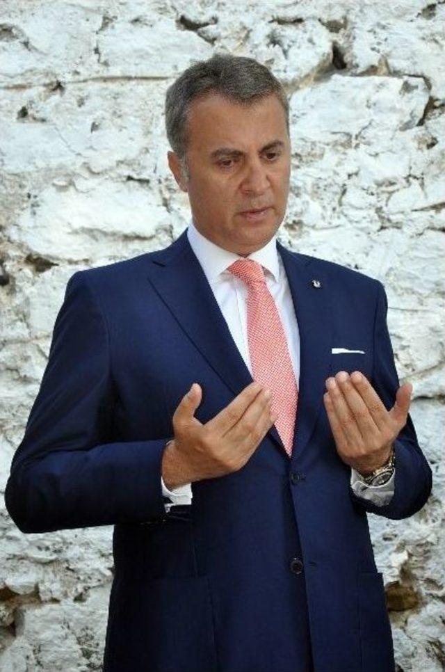 Beşiktaş, Kurucusu Şeref Bey’i Andı 2