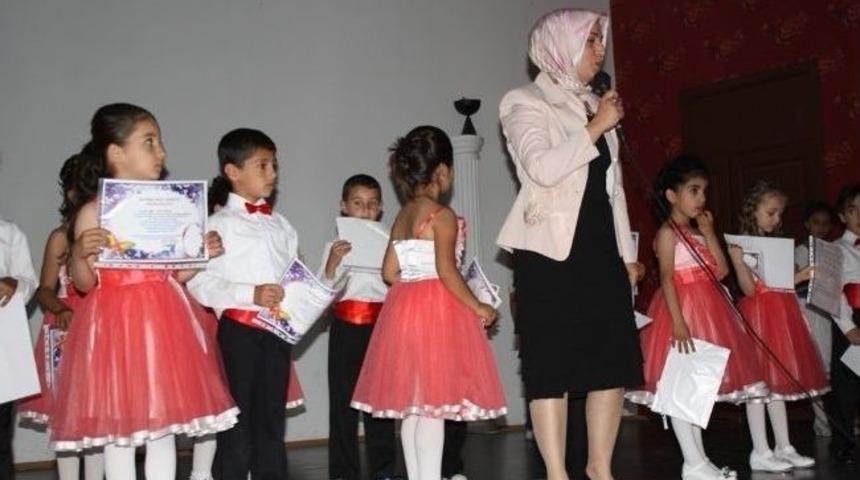 &Ouml;ğrencilerin Yıl Sonu G&ouml;sterisi İlgi G&ouml;rd&uuml;