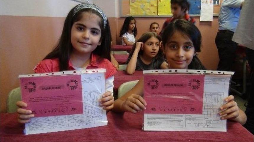 Diyarbakır&rsquo;da Karne Heyecanı