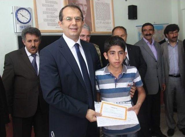 Bingöl’de 62 Bin Öğrenci Karne Heyecanı Yaşadı 3