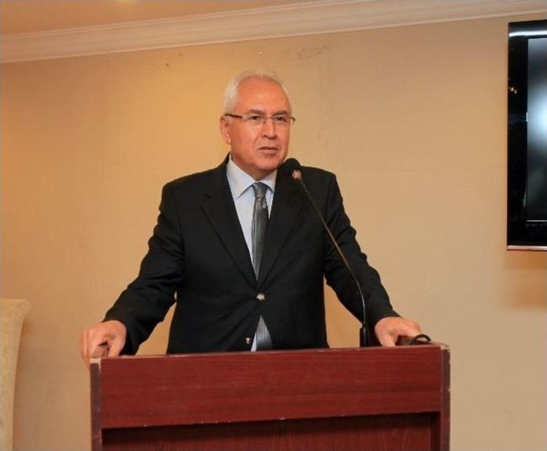 Karabağlar'da Haklarını &Ouml;ğrenen Kadınlara Sertifika