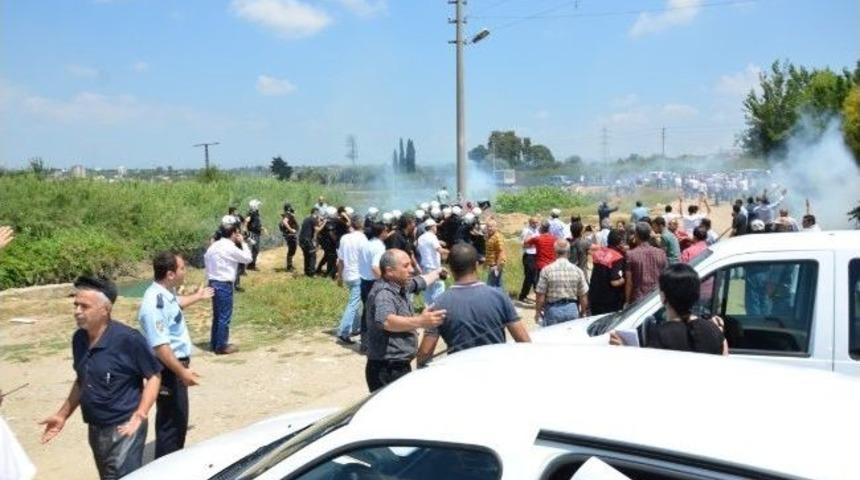 Kayıp Gencin Yakınları İle Polis Arasında Arbede