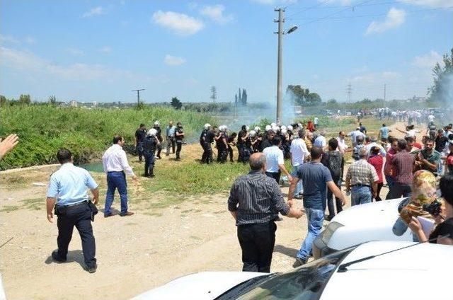 Kayıp Gencin Yakınları İle Polis Arasında Arbede