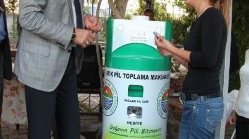 Toroslar'da 423 Kilo Atık Pil Toplandı