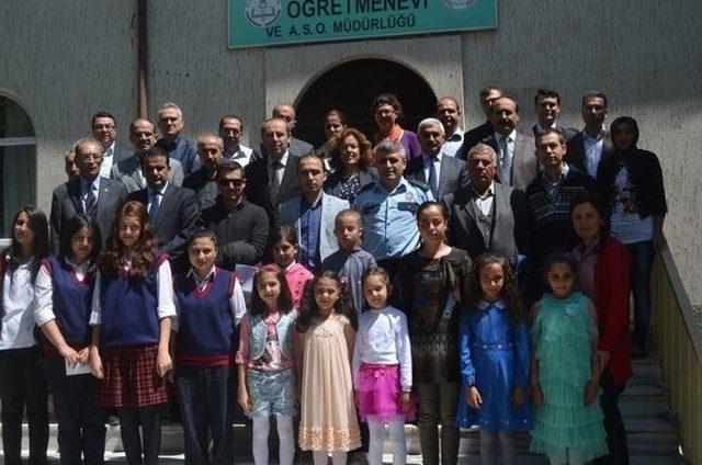 Ulukışla da Eğitim &Ouml;d&uuml;lleri Verildi 1