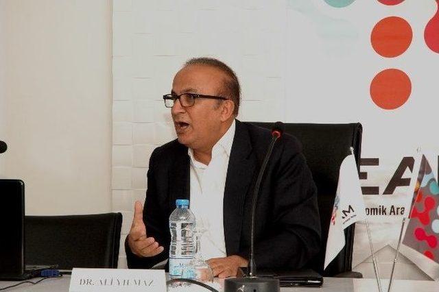 Toplumsal Ekonomik Araştırmalar Merkezi&rsquo;nden Demre de Konferans 2