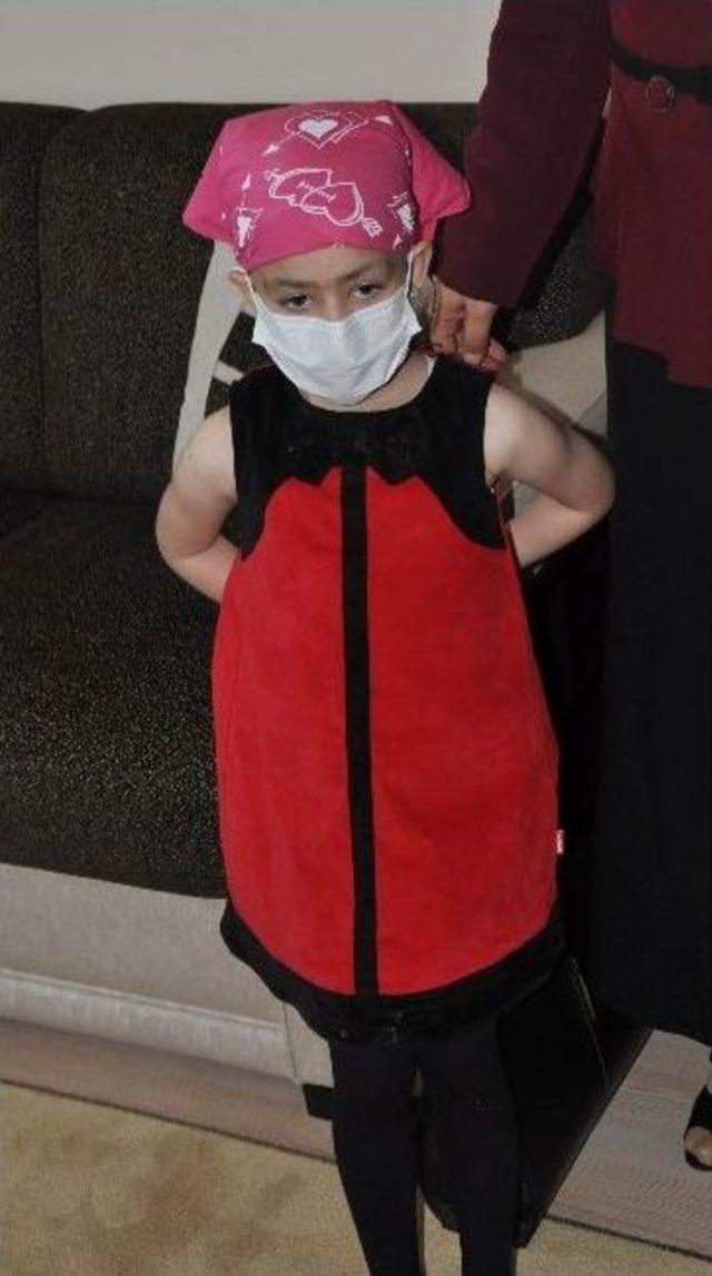 L&ouml;semili Zeynep in Karne Sevinci 2