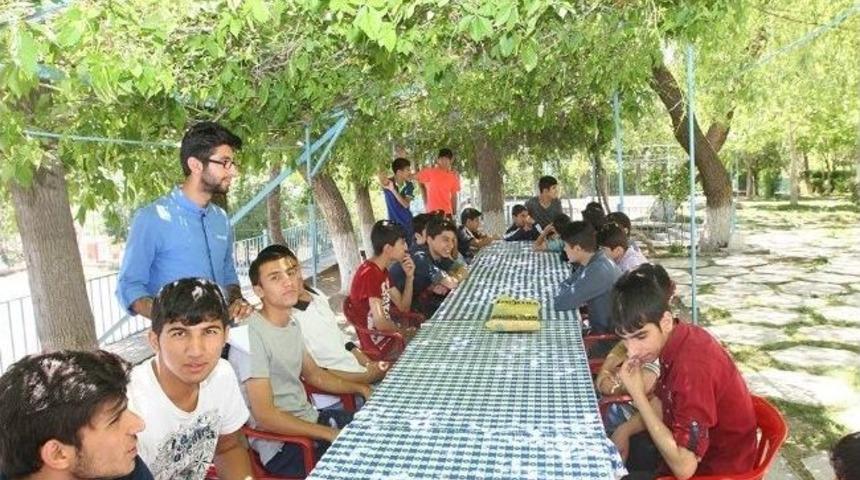 Kalem-der&rsquo;den Harput Yetiştirme Yurdu&rsquo;na Ziyaret