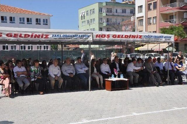 Çanakkale'de 73 Bin Öğrenci Karne Aldı