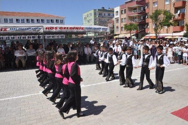 Çanakkale'de 73 Bin Öğrenci Karne Aldı