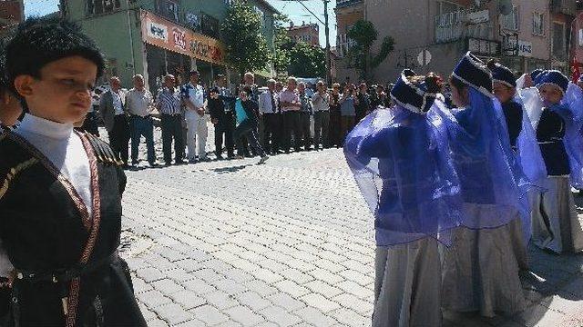 Karagöz Şenliği Başladı