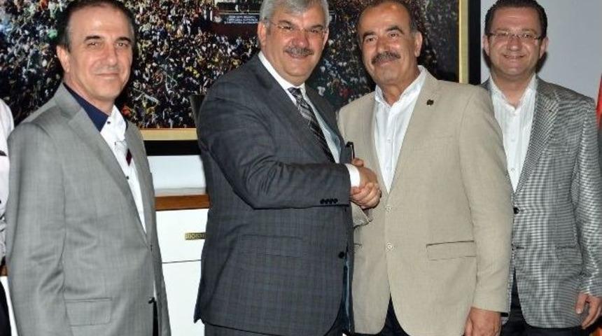 Mudanya Belediye Başkanı T&uuml;rkyılmaz&rsquo;dan Bursaspor&rsquo;a Ziyaret