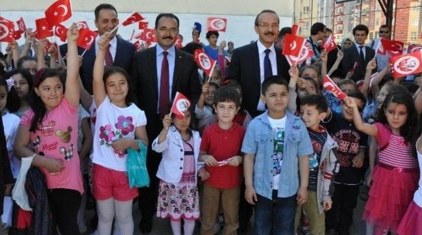 Uşak&rsquo;ta Karne Heyecanı