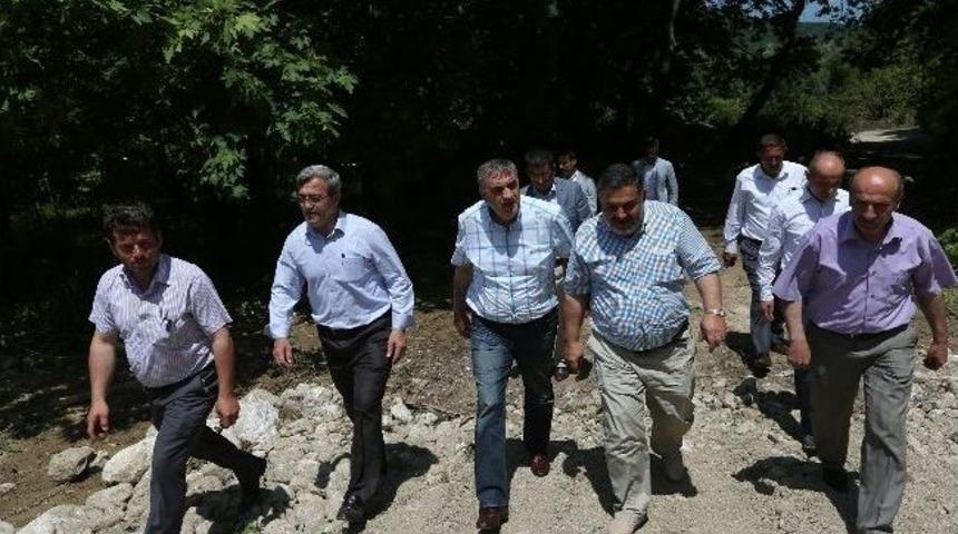 Başkan To&ccedil;oğlu Akyazı Dokurcun&rsquo;da İncelemelerde Bulundu