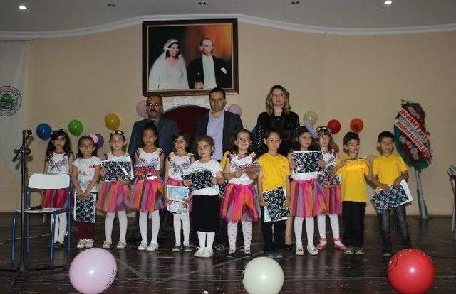 Şarkılar Ve Türküler Eşliğinde Tatile Girdiler 1