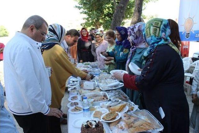 Eyyübiyeli Ak Kadınlardan Soma’ya Kermesli Yardım