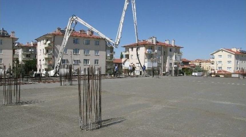 Kulu&rsquo;da Yeşil Caminin 2. Katının Betonu Atıldı