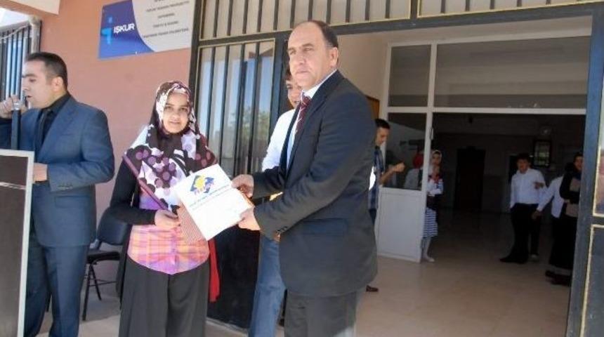 Siverek Yusuf Sami Anadolu İmam Hatip Lisesi'nde Yılsonu T&ouml;reni