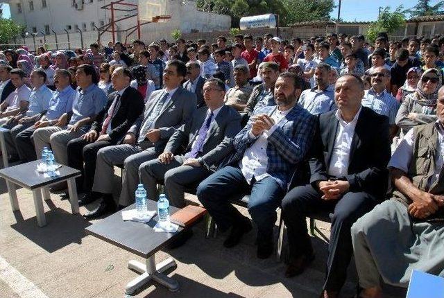 Siverek Yusuf Sami Anadolu İmam Hatip Lisesi'nde Yılsonu Töreni