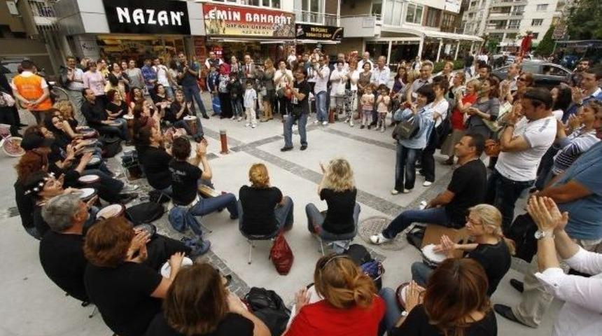 Konak&rsquo;ta Sokaklar M&uuml;ziğe Doyacak