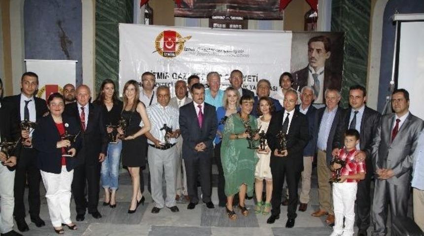 Hasan Tahsin &Ouml;d&uuml;lleri Sahiplerini Buldu