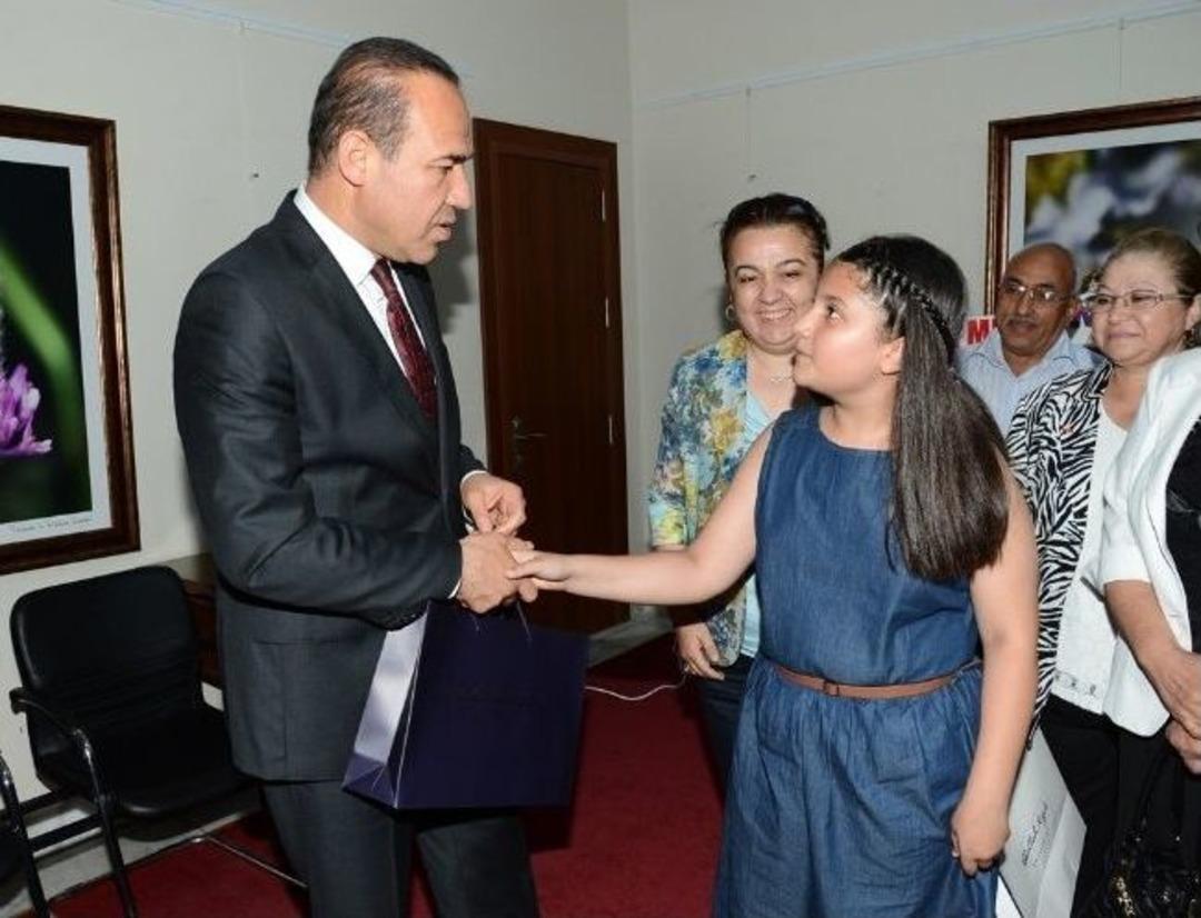 H&uuml;seyin S&ouml;zl&uuml;&rsquo;ye, Şehit &Ccedil;ocuklarından Babalar G&uuml;n&uuml; S&uuml;rprizi