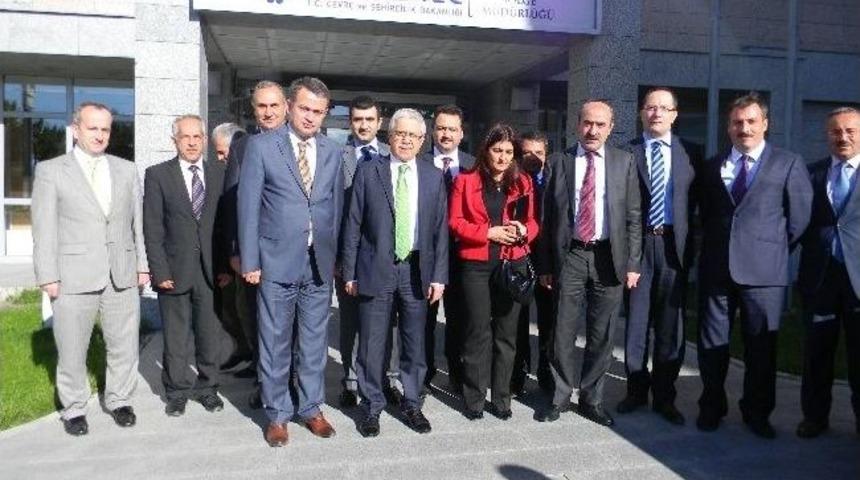M&uuml;şteşar Prof. Dr. &Ouml;zt&uuml;rk İller Bankası B&ouml;lge M&uuml;d&uuml;rl&uuml;ğ&uuml;n&uuml; Ziyaretetti