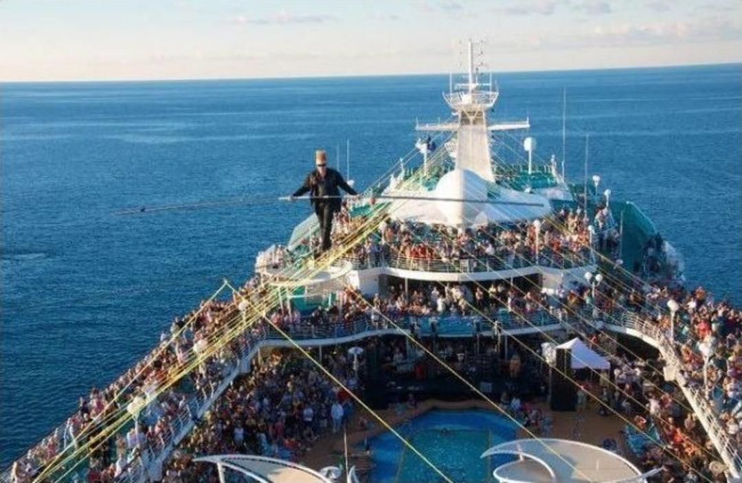 Korkusuz Dubl&ouml;r&uuml;n İstanbul G&ouml;sterisini &Uuml;nl&uuml; Y&ouml;netmen &Ccedil;ekecek