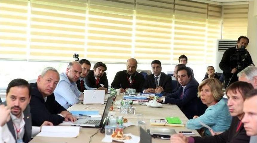 Doğu Anadolu G&ouml;zlemevi İ&ccedil;in Teleskop Ve Kubbe Alımı İhalesi Ger&ccedil;ekleştirildi