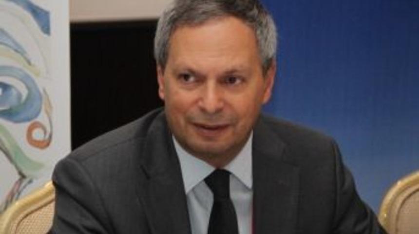 T&uuml;rkiye'nin Y&uuml;zde 75'i 8 Saat Uyuyor