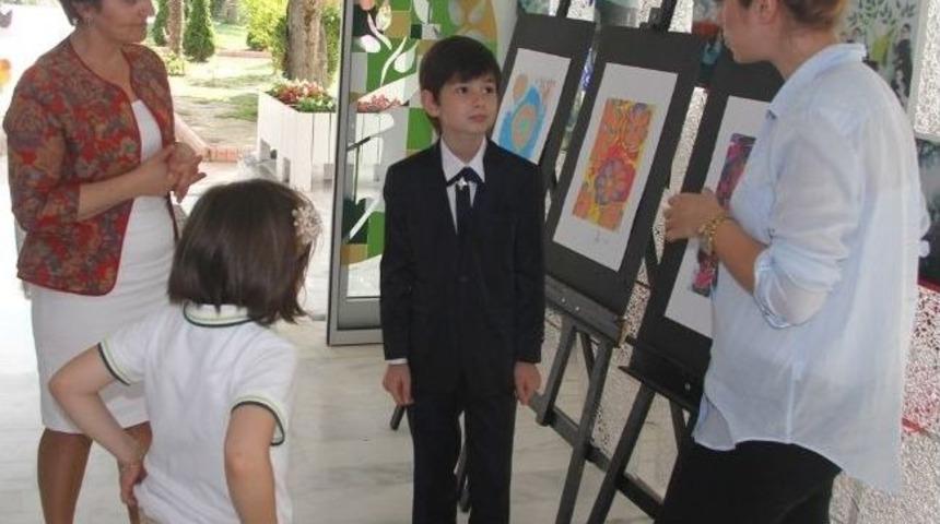 9 Yaşındaki Mustafa B&uuml;lb&uuml;l, İlk Kişisel Sergisini A&ccedil;tı