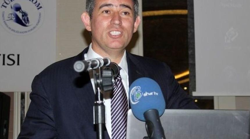 T&uuml;rkiye Barolar Birliği Başkanı Metin Feyzioğlu:
