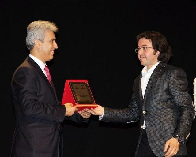 Tuğcan Otel’den Sanata Destek 3